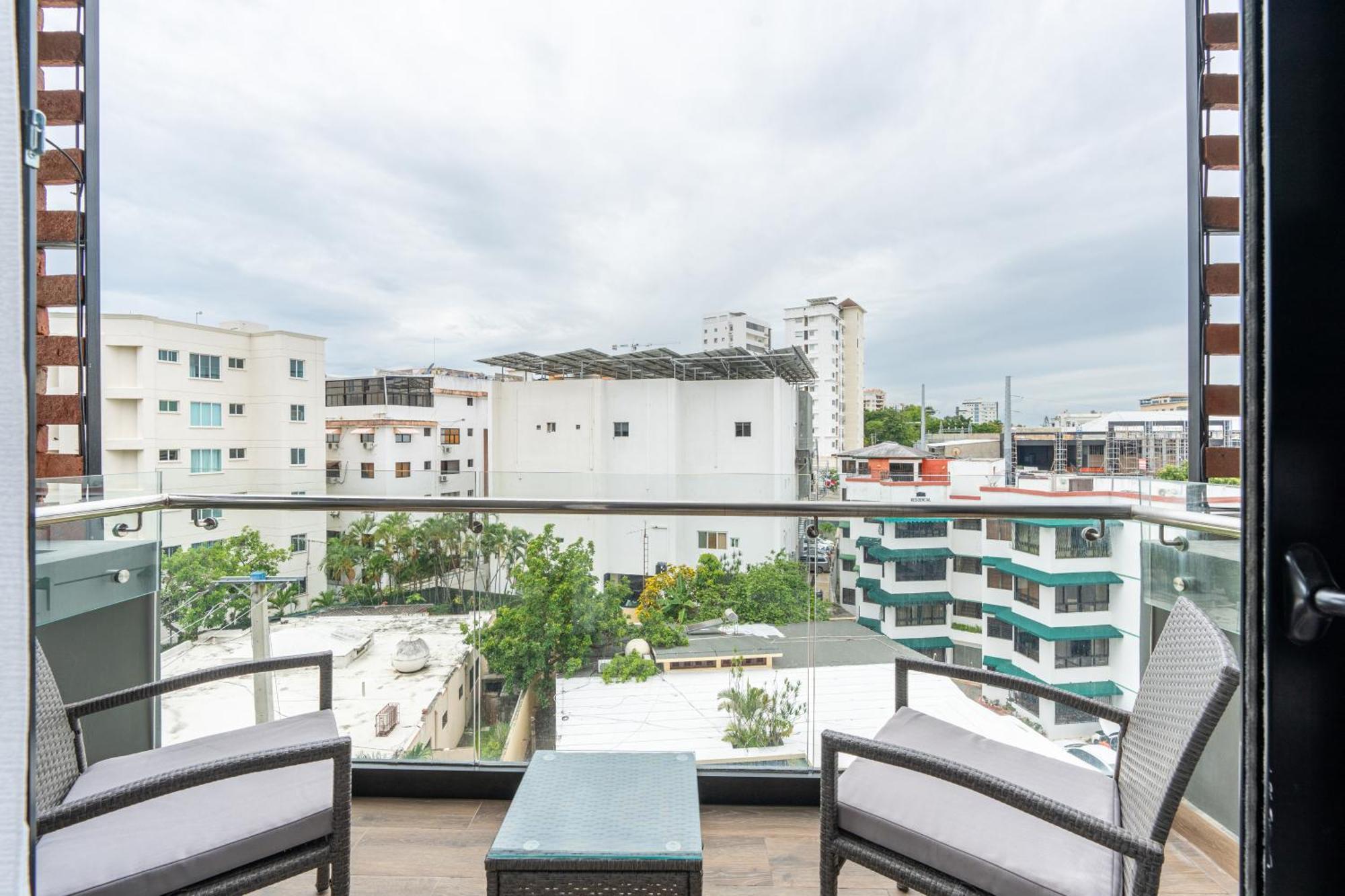 Modern Luxury Condo With Rooftop Pool & Gym Santiago De Los Caballeros Exterior foto